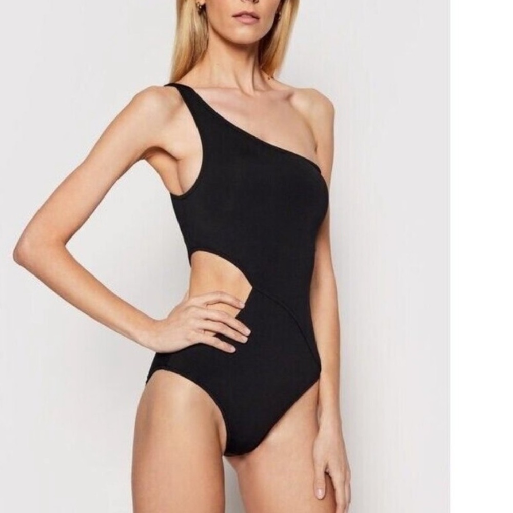 Seafolly Active One Shoulder Black Cut Out One Piece Swimsuit NWOT